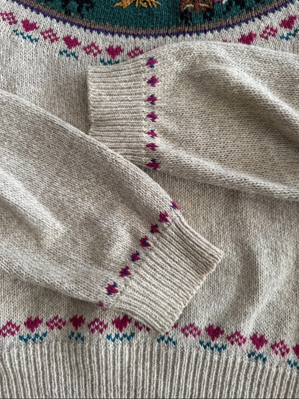 Vintage WOOLRICH Farm Scene Sweater - Picture 6 of 10